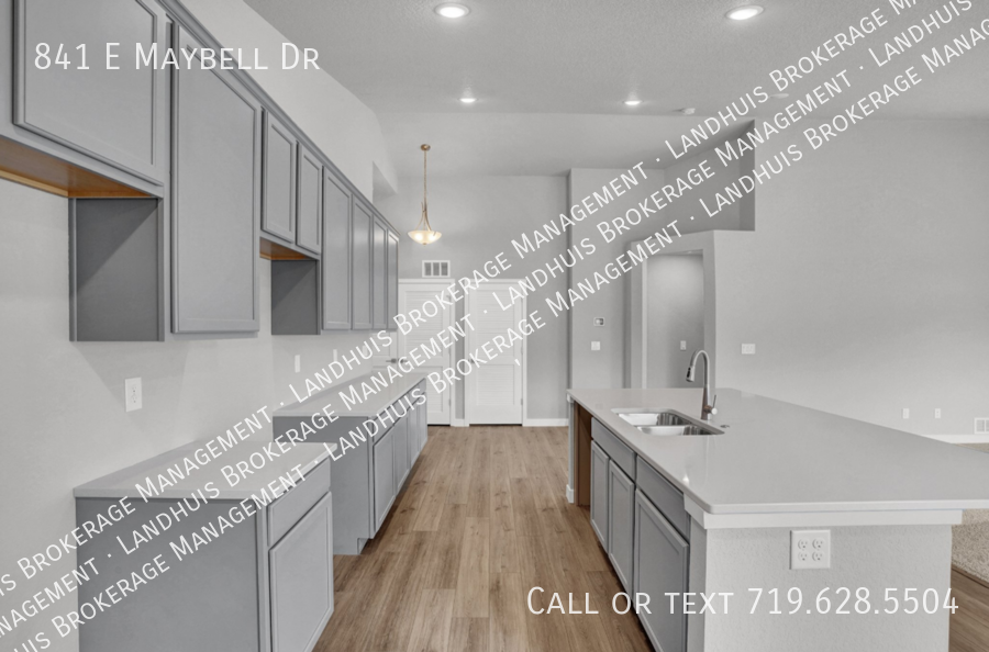 841 E Maybell Dr - Photo 7 of 18