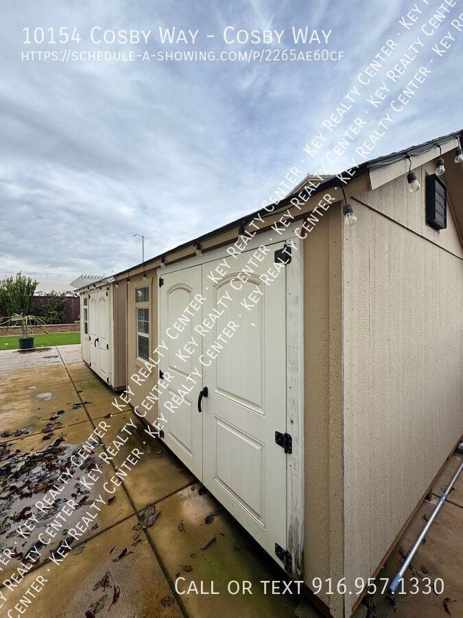 10154 Cosby Way - Photo 2 of 40