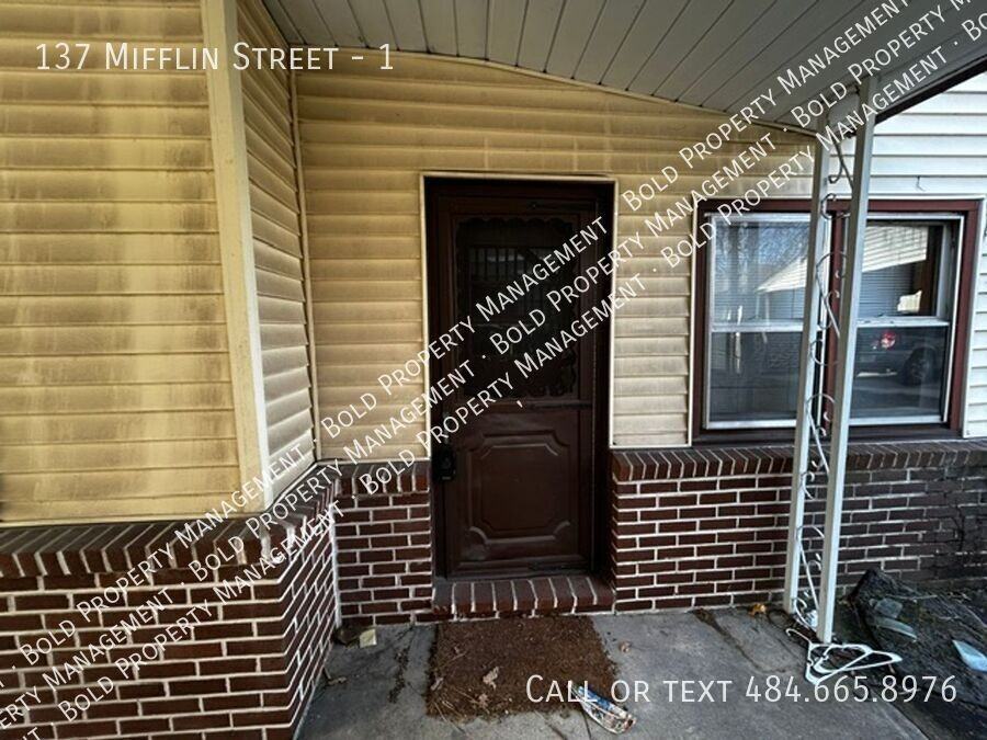 137 Mifflin St #1 - Photo 7 of 11