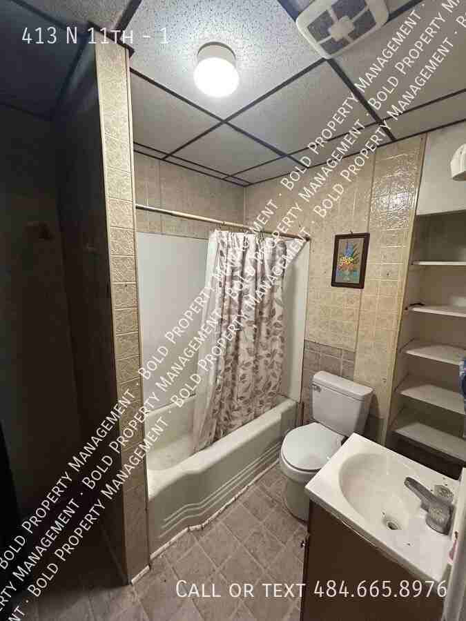 413 N 11th St #1 - Photo 6 of 6