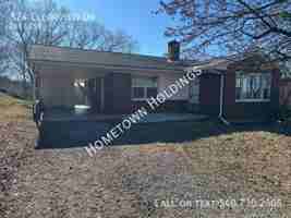 featured image of 824 Clearview Dr