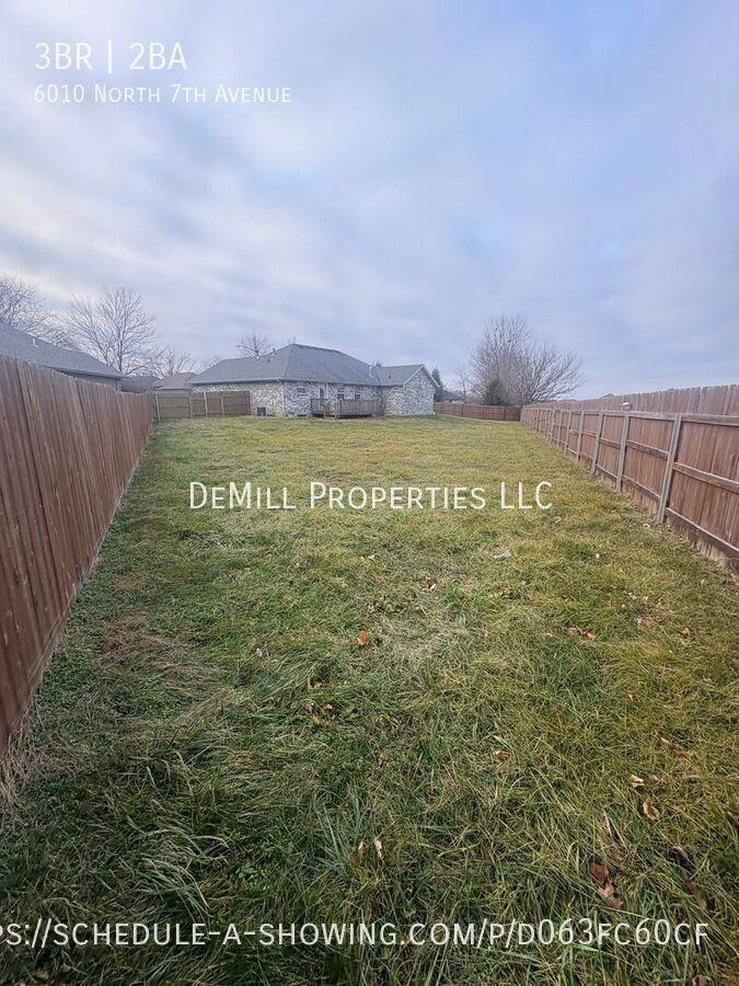 6010 N 7th Ave - Photo 4 of 12