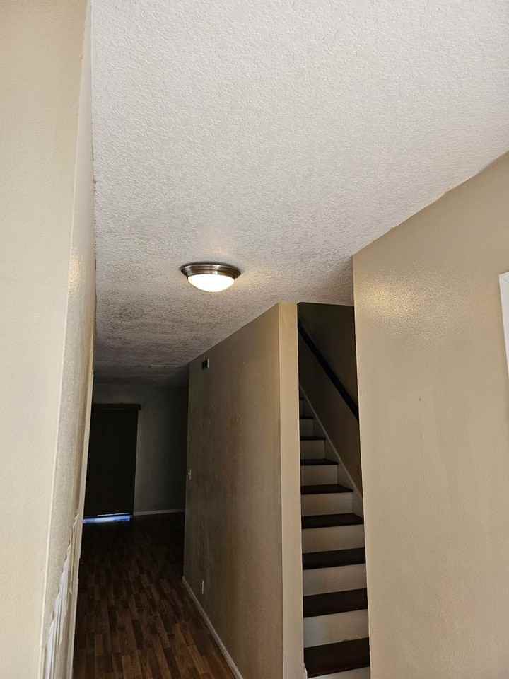 427 SHEOAH BLVD. INTER SPRINGS FL 32708 #33W - Photo 4 of 40