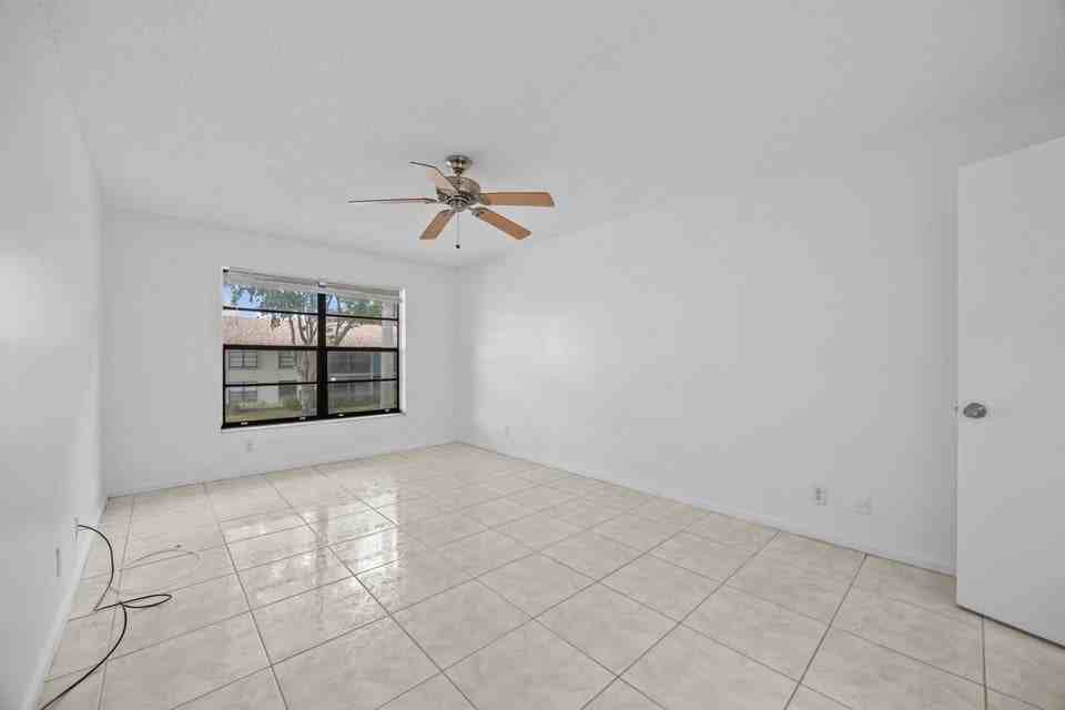 9905 Pineapple Tree Drive #210 - Photo 7 of 8