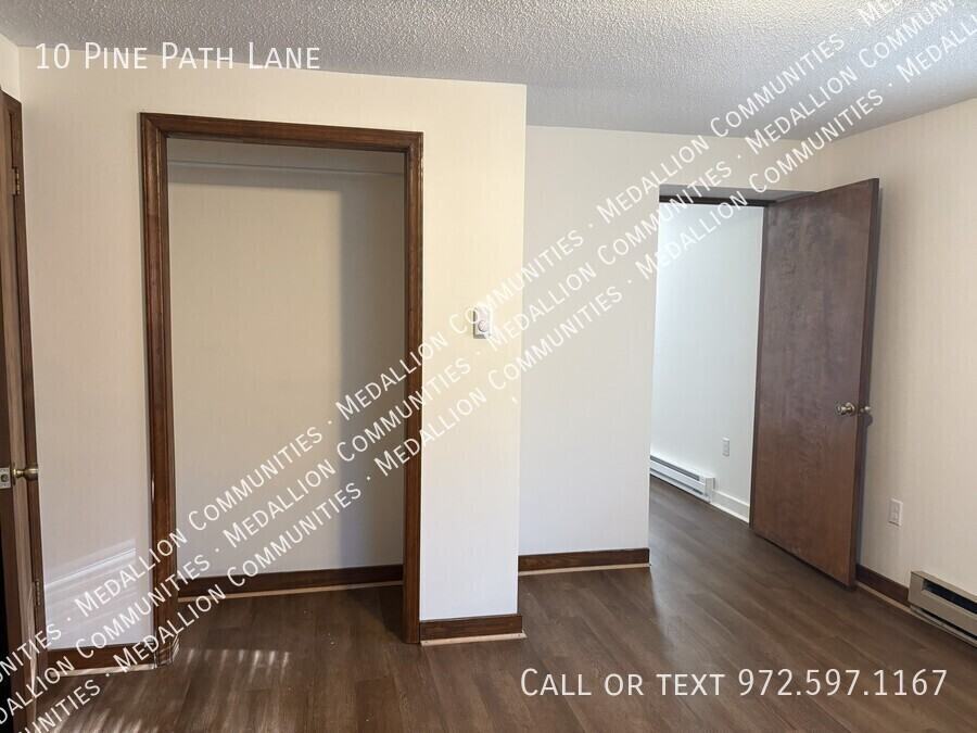 10 Pine Path Ln - Photo 3 of 4