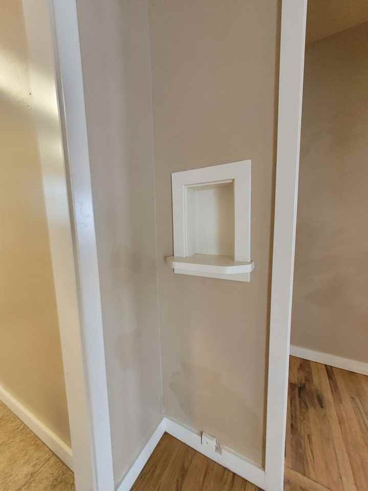 305 S Meridian Rd - Photo 6 of 13