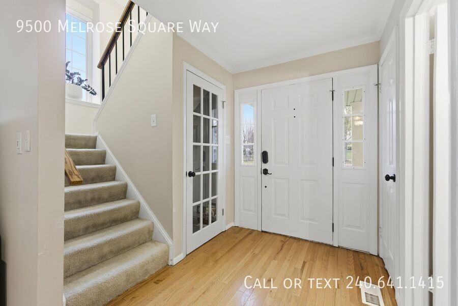 9500 Melrose Square Way - Photo 3 of 36