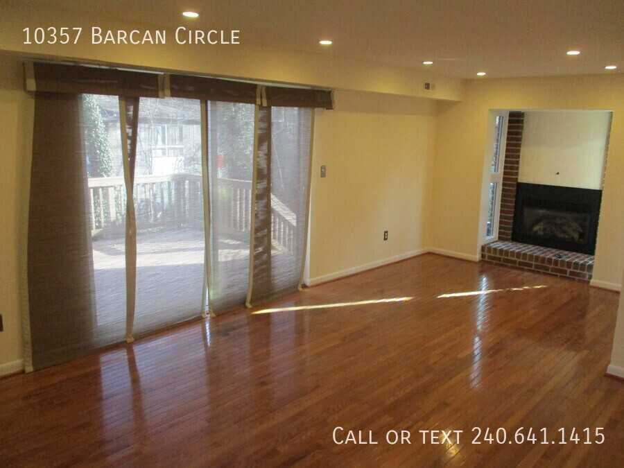 10357 Barcan Cir - Photo 4 of 25