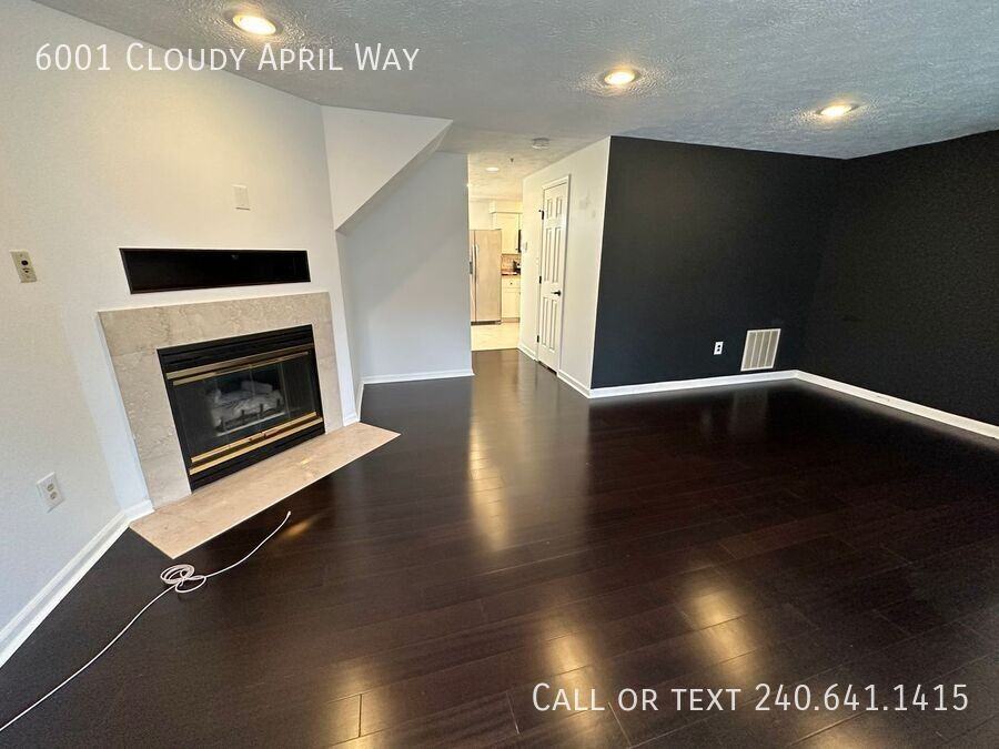 6001 Cloudy April Way - Photo 2 of 13