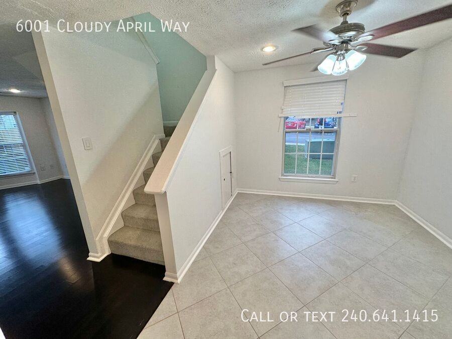 6001 Cloudy April Way - Photo 5 of 13