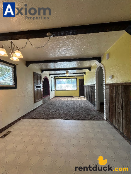 1248 E Lewis St - Photo 5 of 17