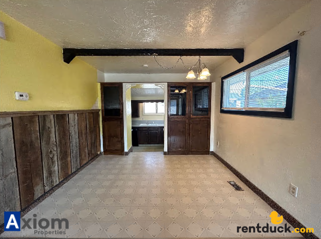 1248 E Lewis St - Photo 6 of 17