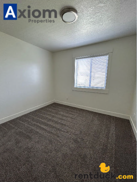 1942 Brock Dr #4 - Photo 7 of 15