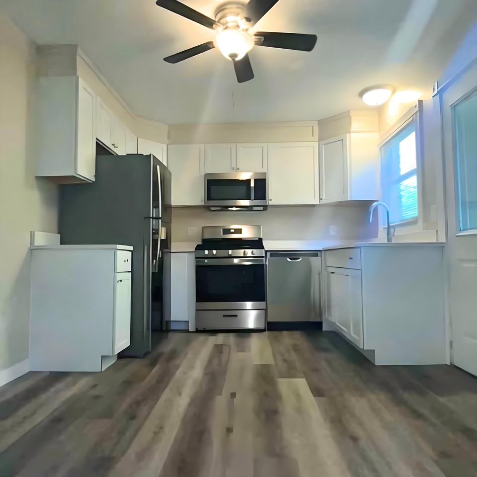 7345 62nd Ave N #7345 - Photo 5 of 30