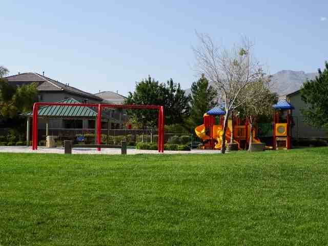 8113 Slate Falls St #1 - Photo 5 of 30