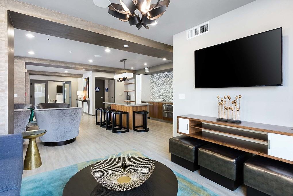 The Courtyards at 65th Street - Photo 5 of 46