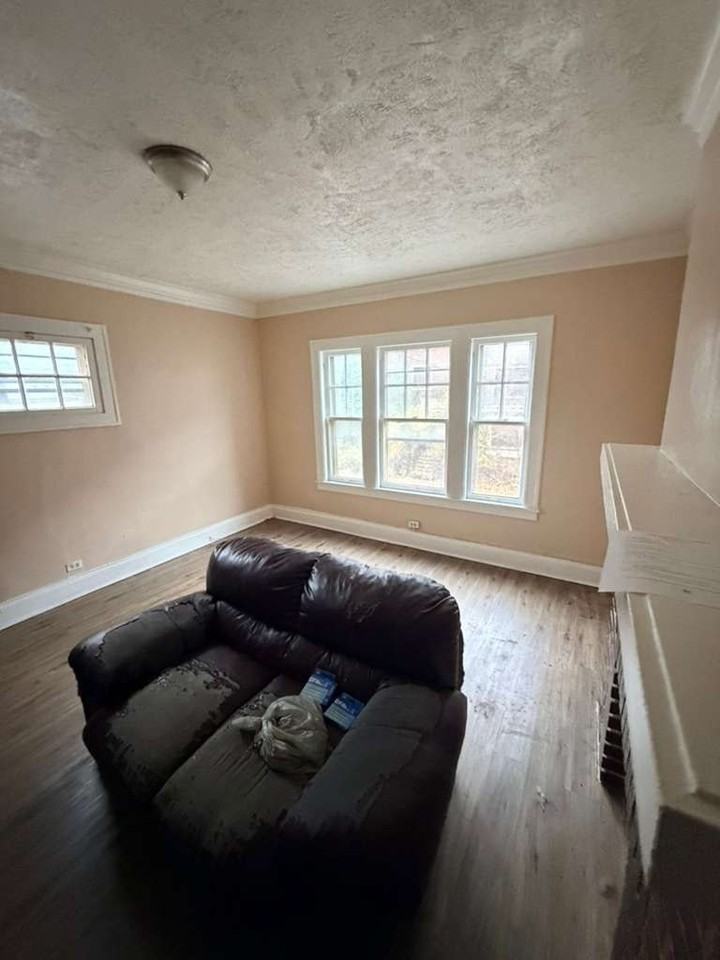 1805 Stanwood Road, Unit 17 - Photo 5 of 8