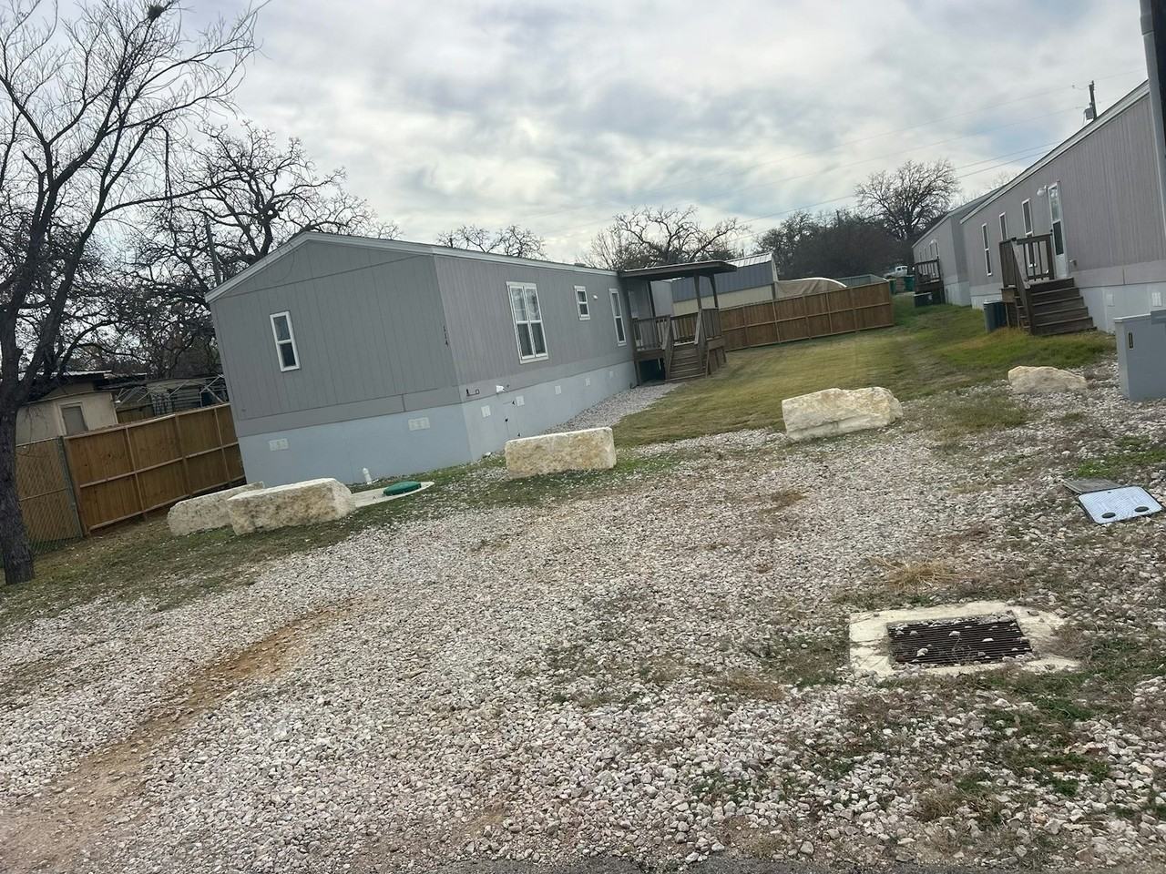 114 East Castleshoals Drive - Photo 2 of 18