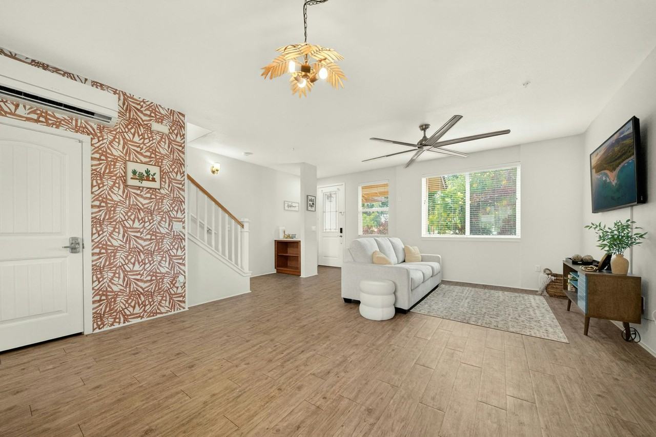 724 Kakala Street, Unit 1303 - Photo 5 of 35