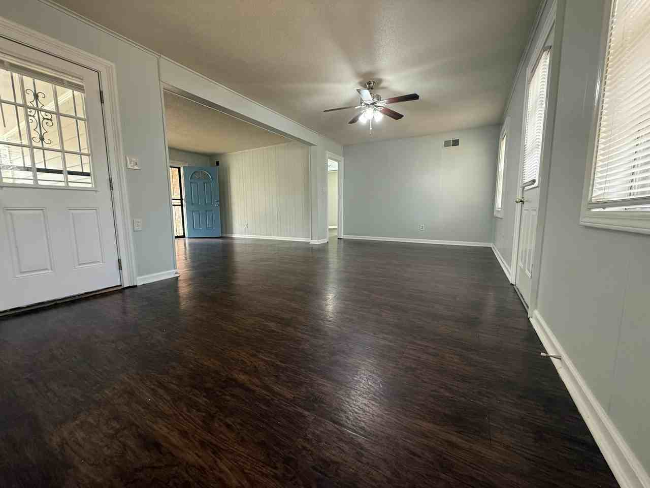 4065 Haliburton Street - Photo 5 of 10