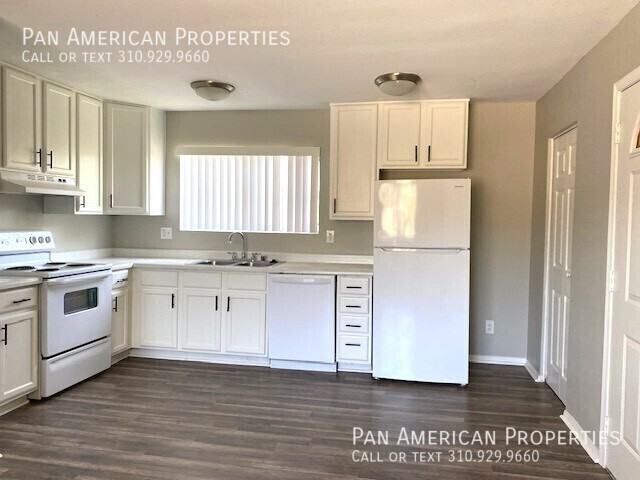 The Kenwood - Photo 4 of 9