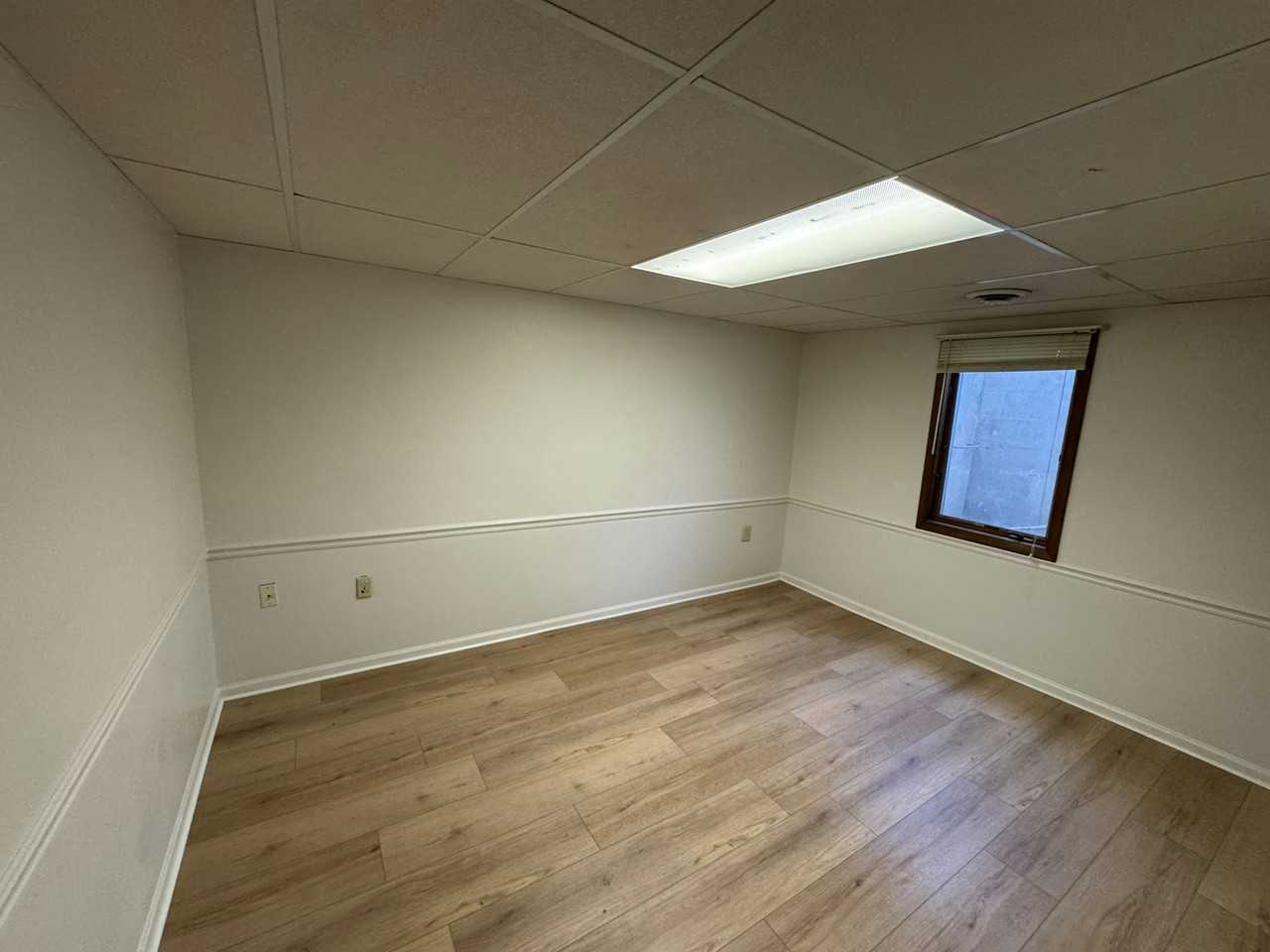 806 7th Avenue Northwest, Unit 2 - Photo 4 of 7