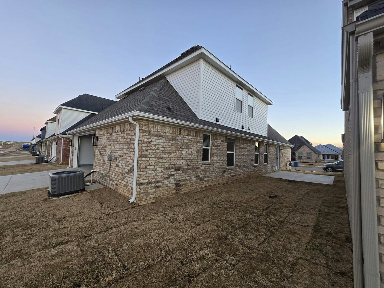 3202 Southwest Lovely Lane - Photo 3 of 31