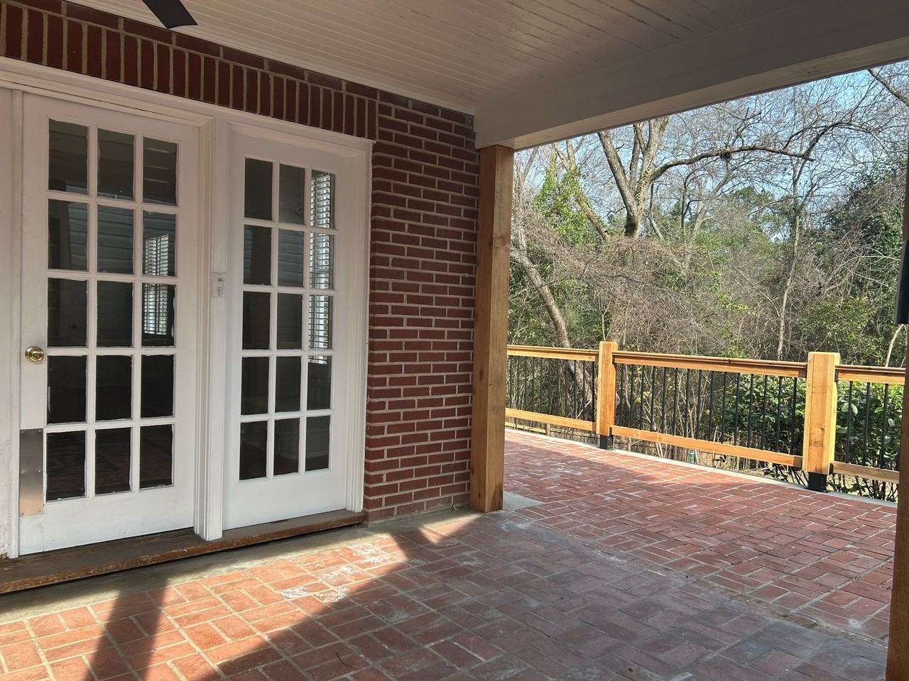 1679 S Milledge Ave #1 - Photo 3 of 35