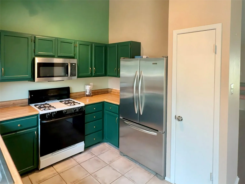 8803 Palace Pkwy - Photo 6 of 19