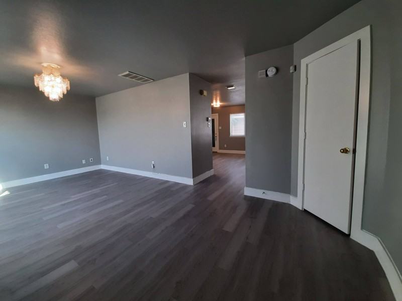 6103 Settlers Square Ln - Photo 2 of 9