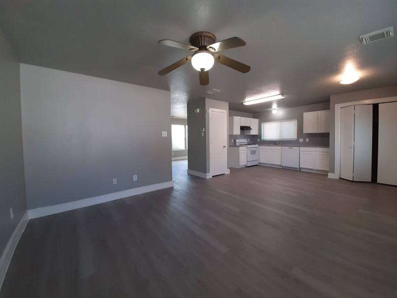 6103 Settlers Square Ln - Photo 5 of 9