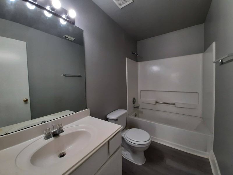 6103 Settlers Square Ln - Photo 7 of 9