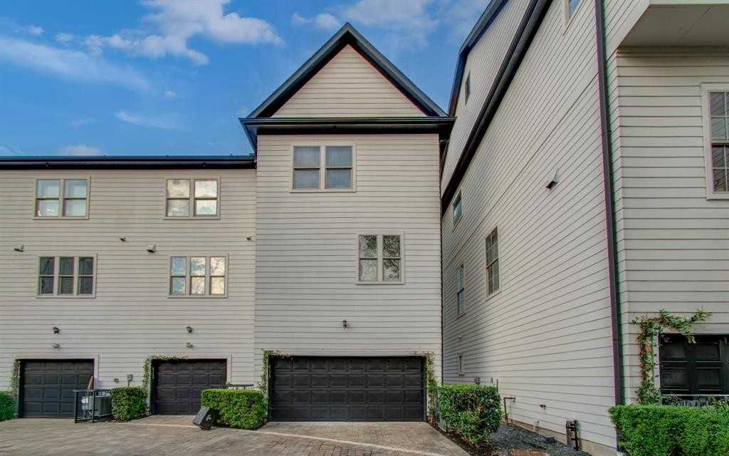 610 Delano St #610DELANO - Photo 2 of 36