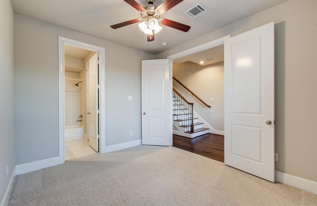 610 Delano St #610DELANO - Photo 4 of 36