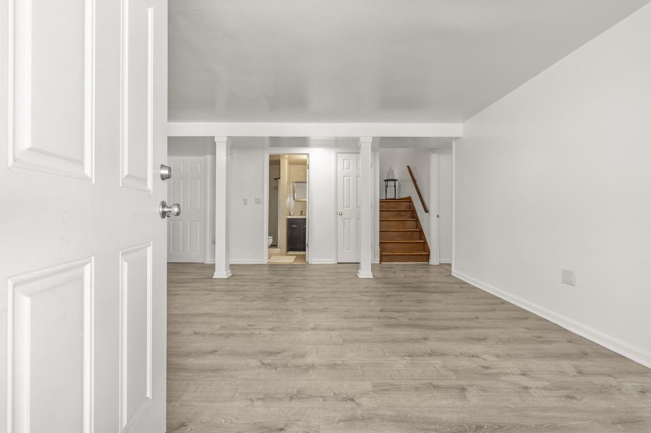 49 Field St - Photo 6 of 19