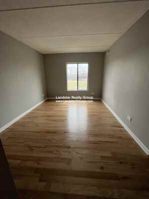 525 N Quentin Rd #210