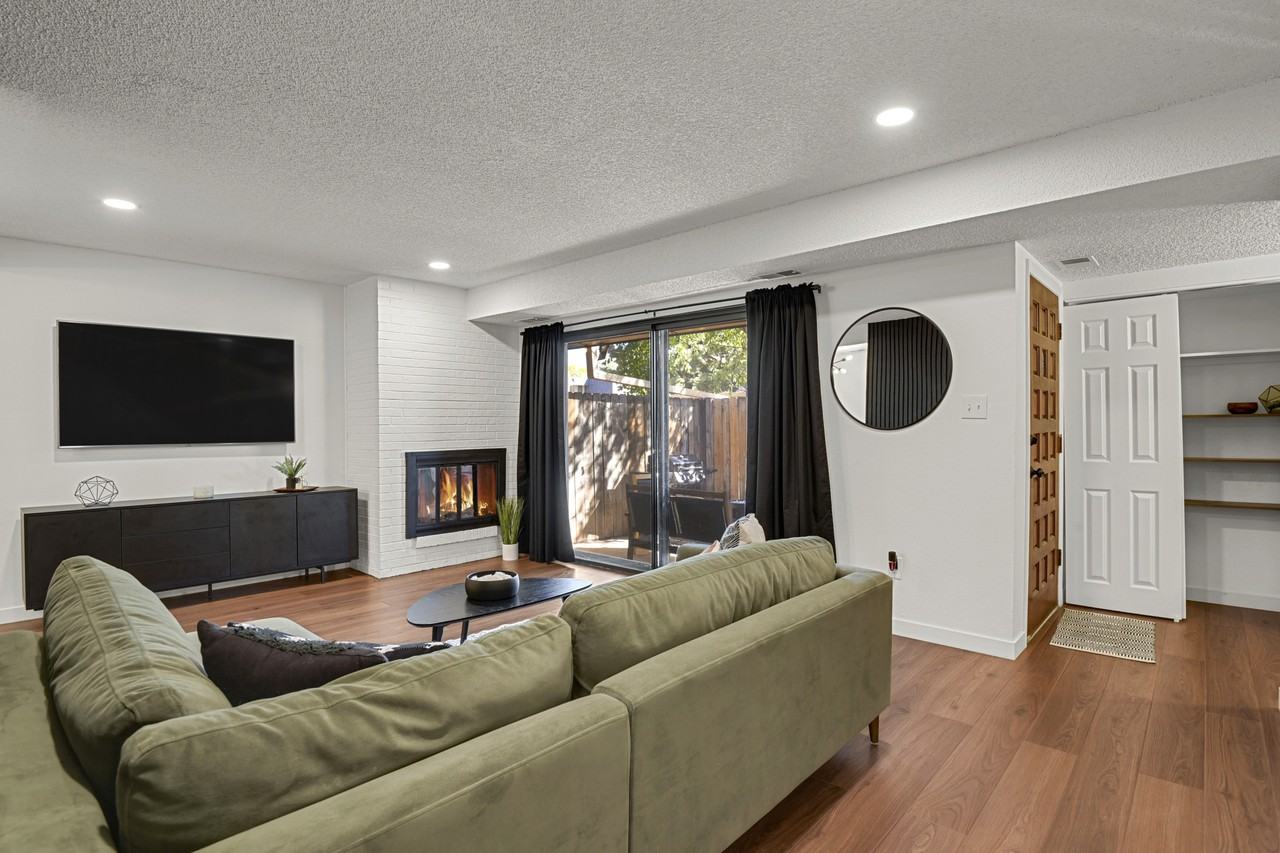 7995 E Mississippi Ave #NA - Photo 2 of 30