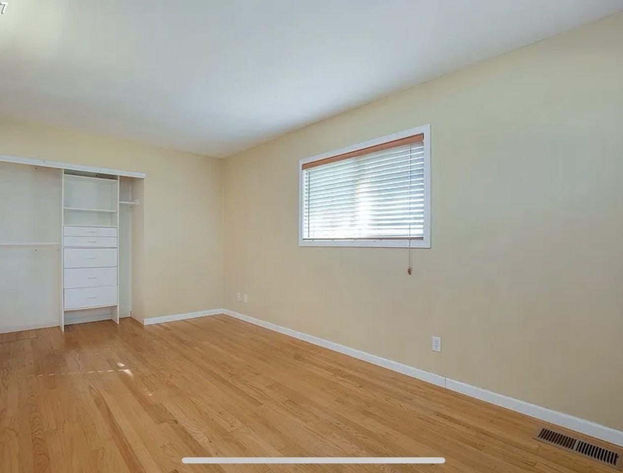 1005 N Newall Rd #NA - Photo 5 of 17