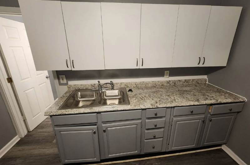 15786 Mandalay Ave #1 - Photo 5 of 10