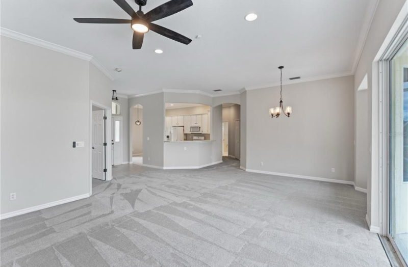 7243 Brambury Ct - Photo 7 of 20