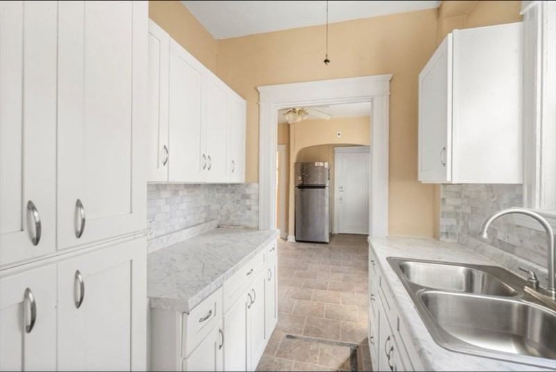 53 Howland Ter #1 - Photo 4 of 6