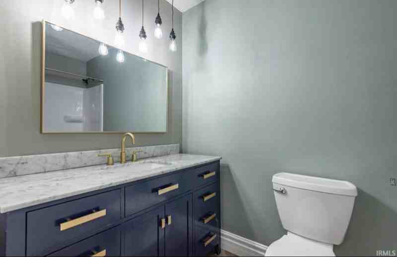 635 N Robin Dr - Photo 7 of 12