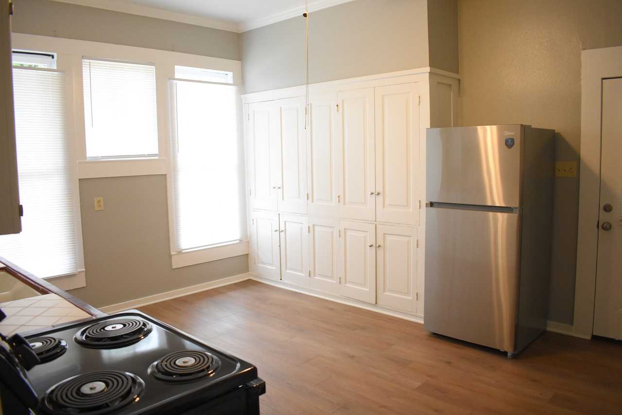 123 Upton St #2 - Photo 5 of 26