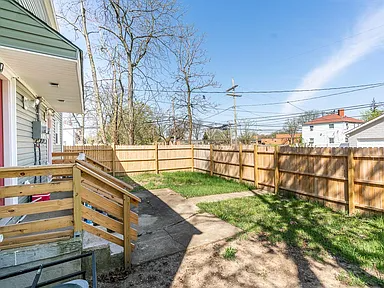 1098 E 22nd Ave - Photo 2 of 7