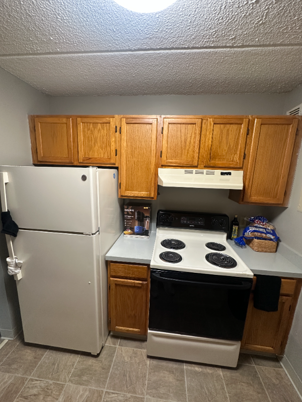 1 S Point Dr #1 - Photo 6 of 9