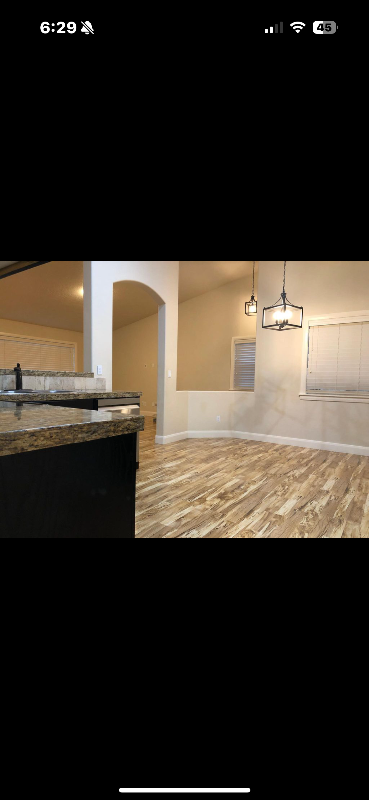 4639 N Maplestone Ave - Photo 3 of 15