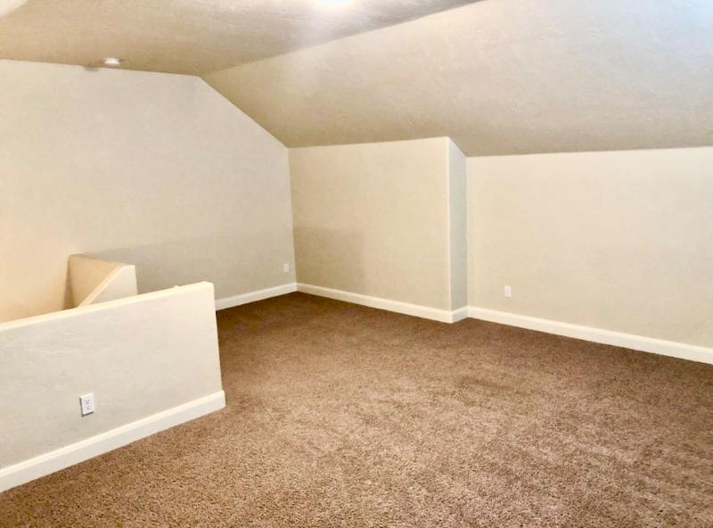 4639 N Maplestone Ave - Photo 7 of 15