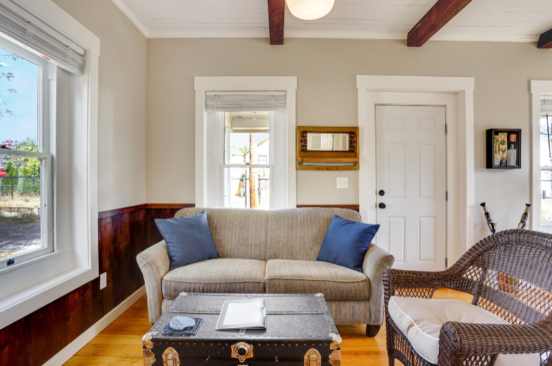 731 Elm St Sw - Photo 5 of 20