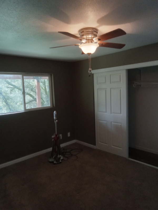 16737 Lawrence Way #B - Photo 3 of 6