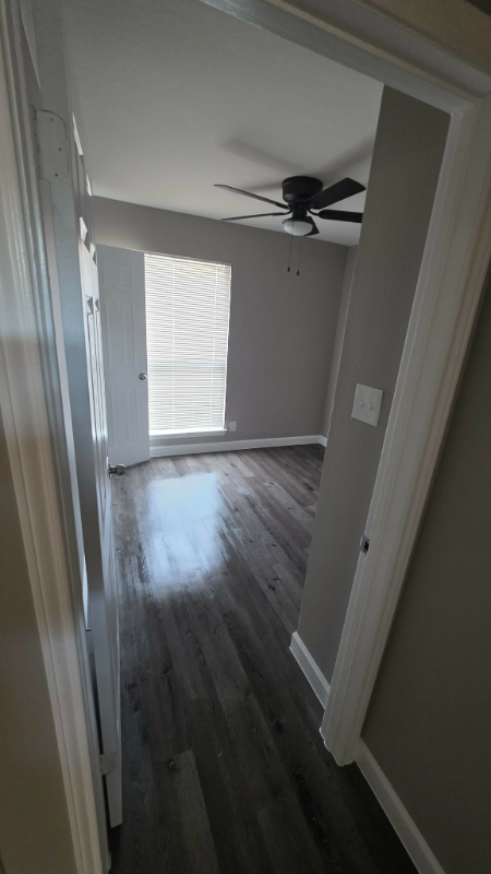 1418 Colima St - Photo 4 of 9